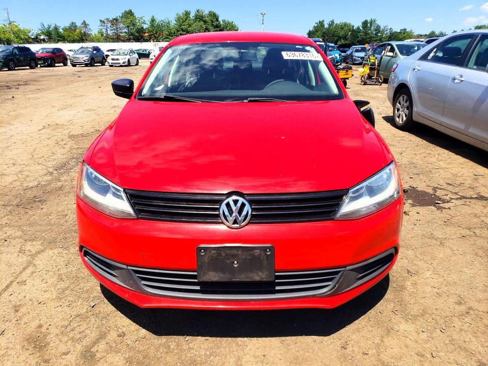 3VW2K7AJ9DM206047 2013 VOLKSWAGEN JETTA photo no. 5