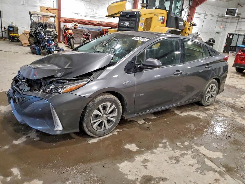 2017 TOYOTA PRIUS PRIME