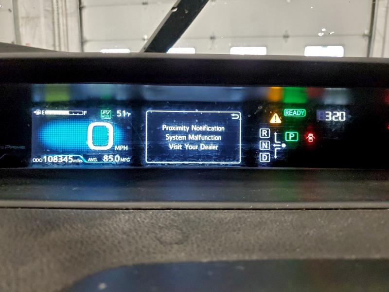 2017 TOYOTA PRIUS PRIME — Фото 9 из 12