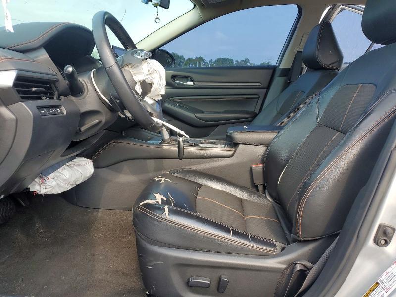 2021 NISSAN ALTIMA SR — Фото 7 из 12