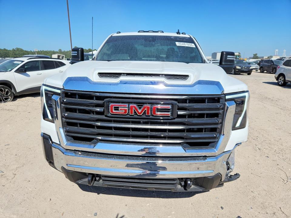 2026 GMC SIERRA K2500 HEAVY DUTY — Фото 5 из 12