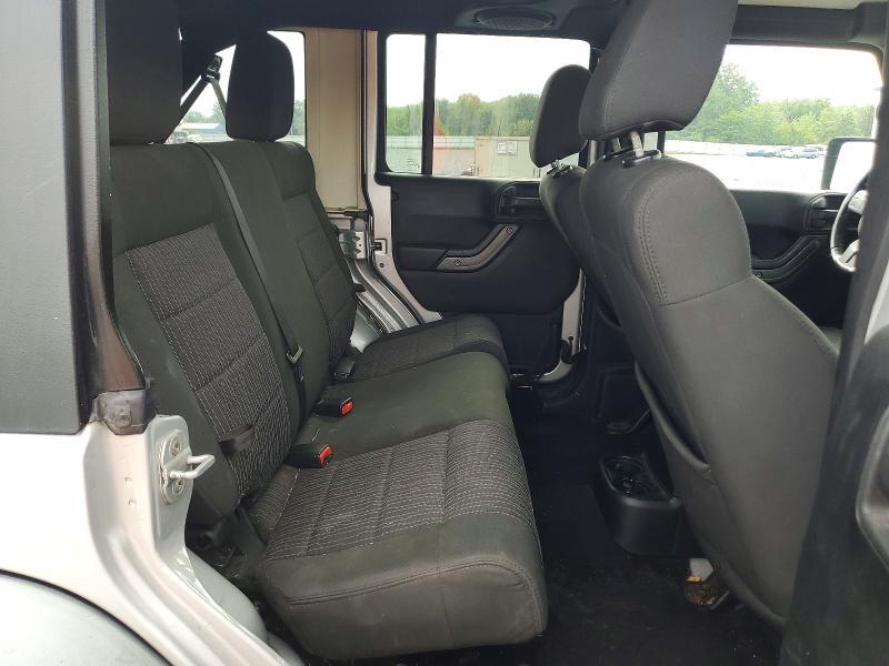2011 JEEP WRANGLER UNLIMITED SPORT — Фото 11 из 13