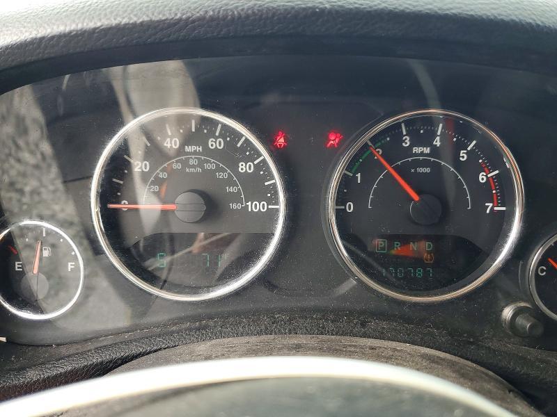 2011 JEEP WRANGLER UNLIMITED SPORT — Фото 9 из 13