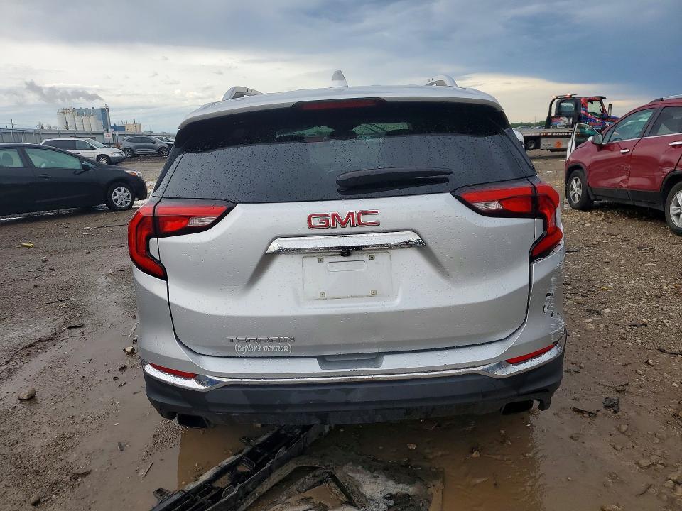 2019 GMC TERRAIN SLT — Фото 6 из 13