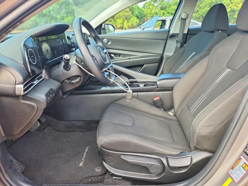 2022 HYUNDAI ELANTRA SEL — Фото 7 из 13