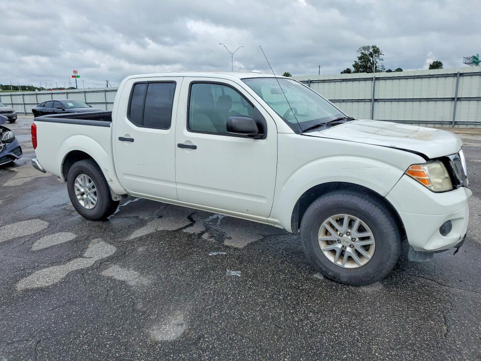 2015 NISSAN FRONTIER SV — Фото 4 из 12