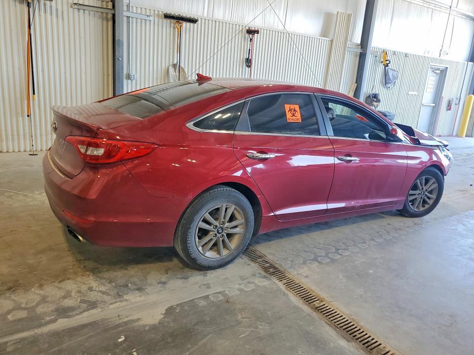 5NPE24AF5FH001554 2015 HYUNDAI SONATA photo no. 3