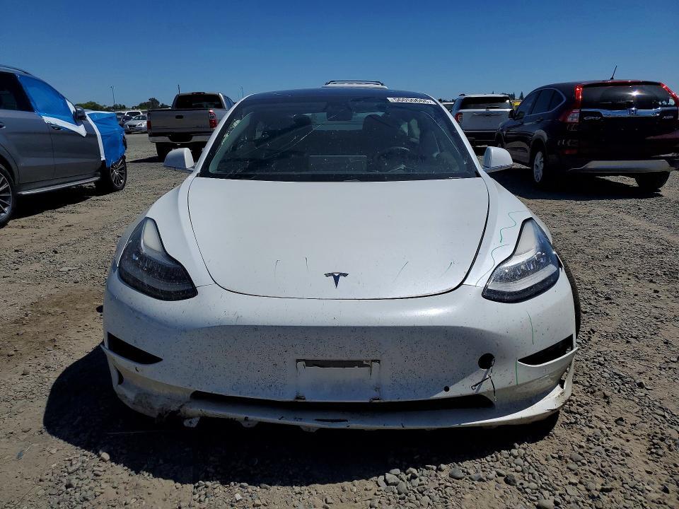 2020 TESLA MODEL 3 — Фото 5 из 13