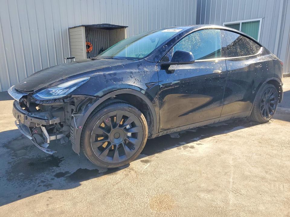 7SAYGDEE2NF480564 2022 TESLA MODEL Y photo no. 1