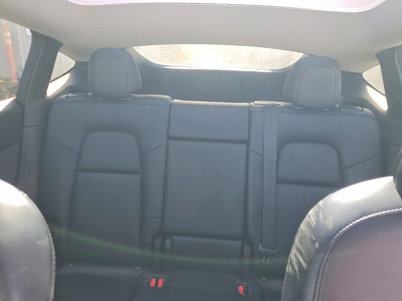 7SAYGDEE2NF480564 2022 TESLA MODEL Y photo no. 10