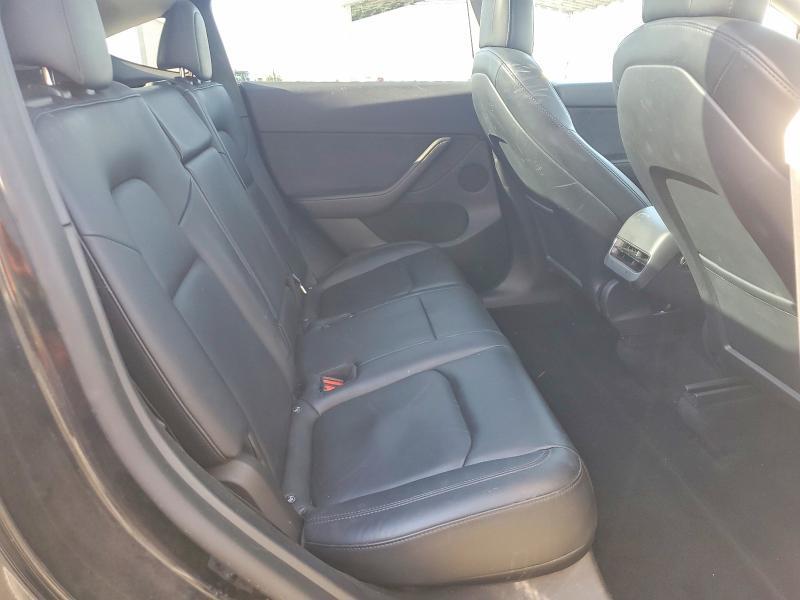 7SAYGDEE2NF480564 2022 TESLA MODEL Y photo no. 11