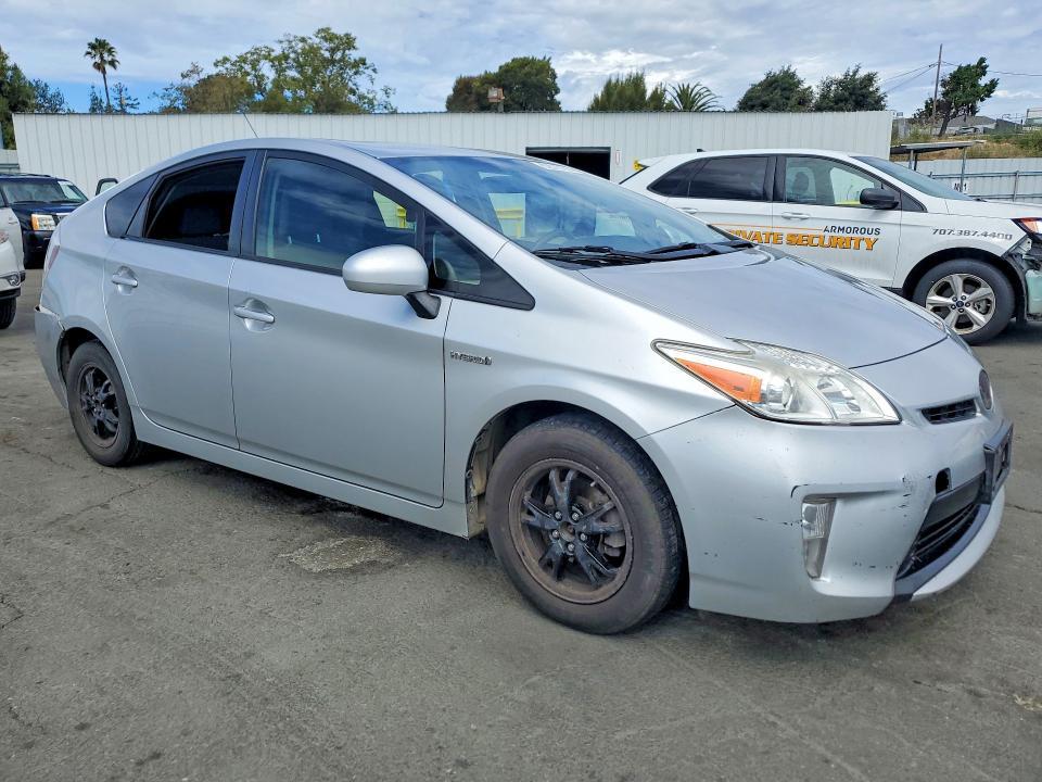 JTDKN3DU2E0380653 2014 TOYOTA PRIUS photo no. 4