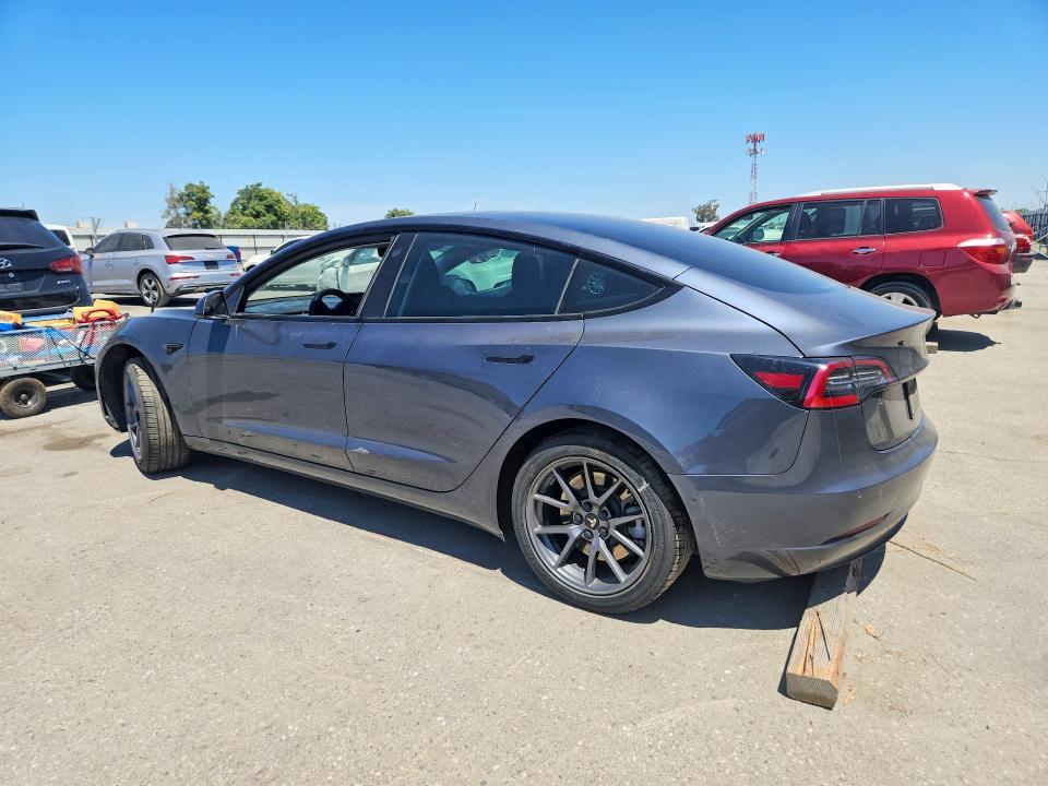 5YJ3E1EB2MF878289 2021 TESLA MODEL 3 photo no. 2