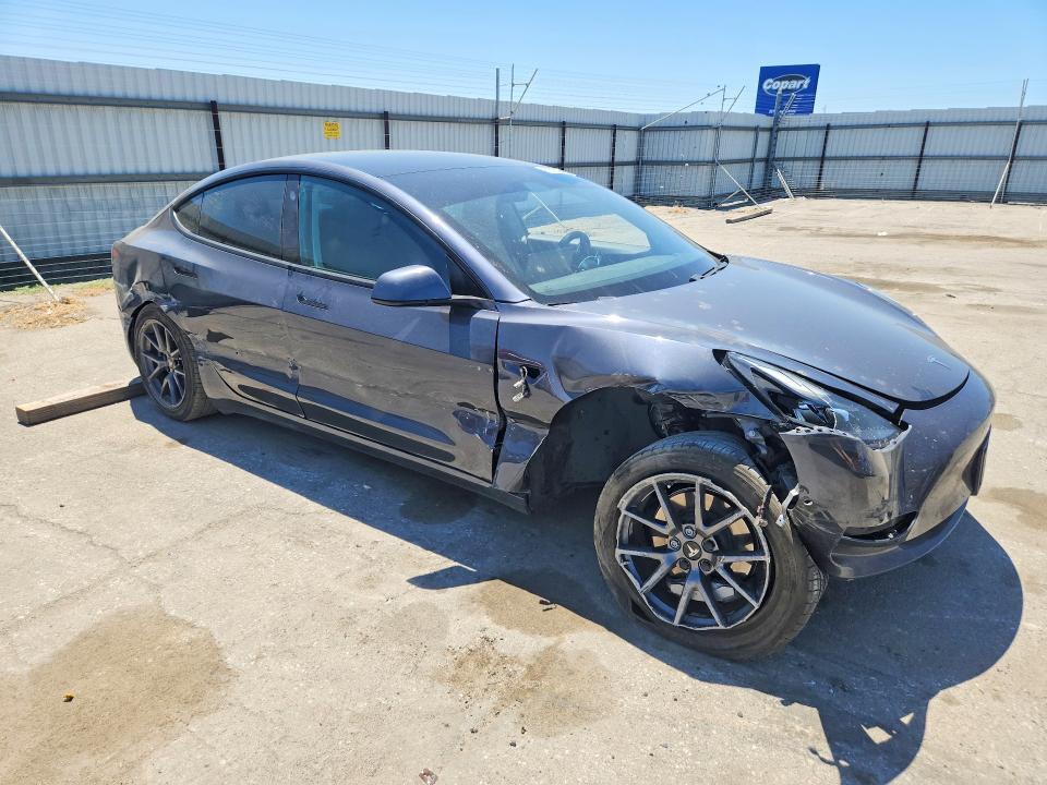 5YJ3E1EB2MF878289 2021 TESLA MODEL 3 photo no. 4