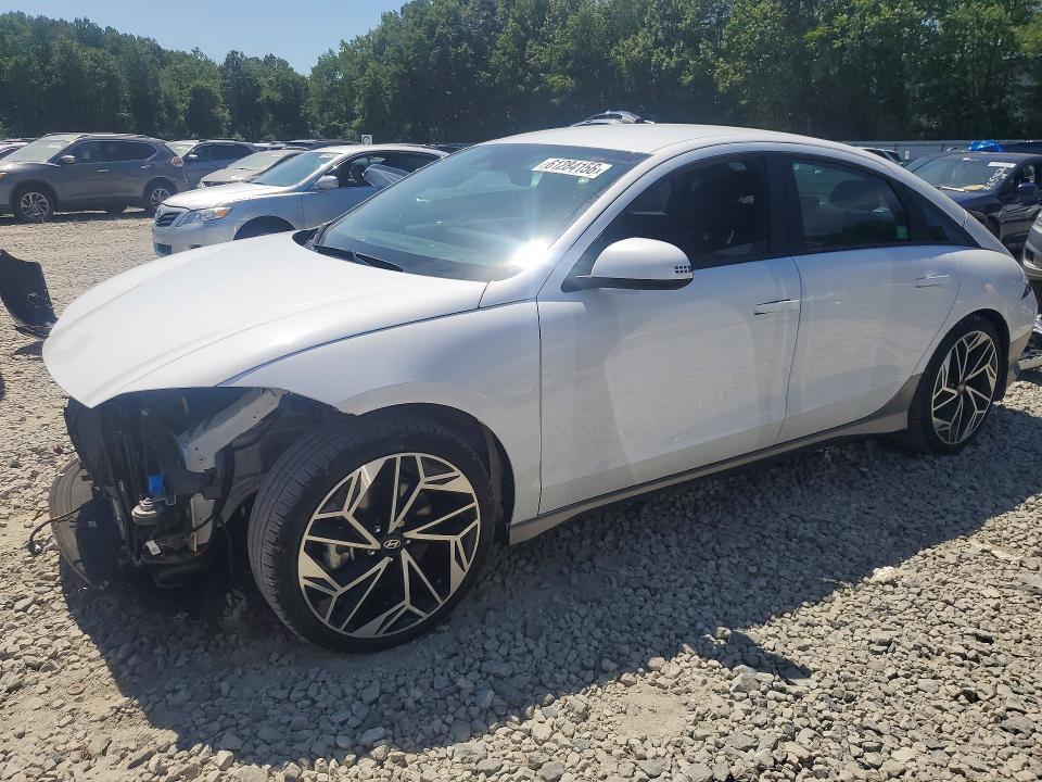 2024 HYUNDAI IONIQ 6 KMHM34AC6RA075717