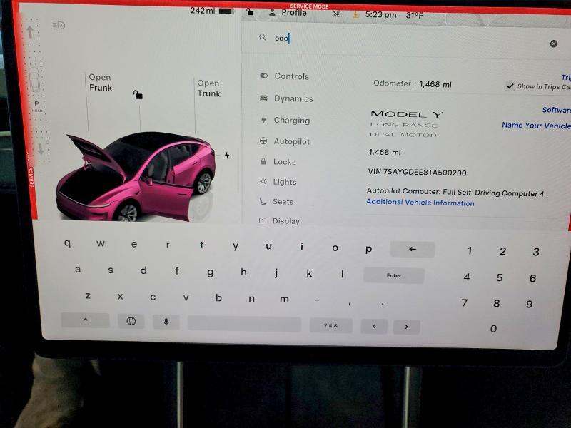 2026 TESLA MODEL Y — Фото 9 из 13