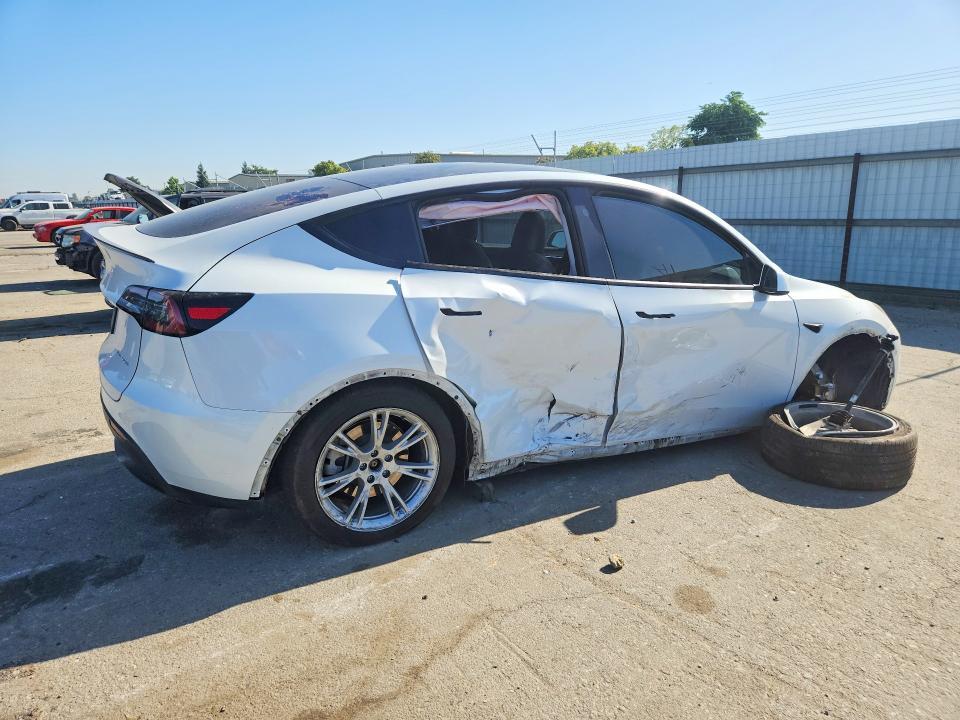 7SAYGDEE5RF077846 2024 TESLA MODEL Y photo no. 3