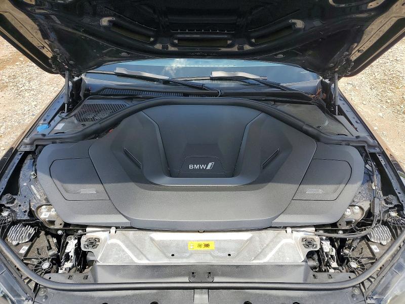2023 BMW I4 EDRIVE 40 — Фото 11 из 13