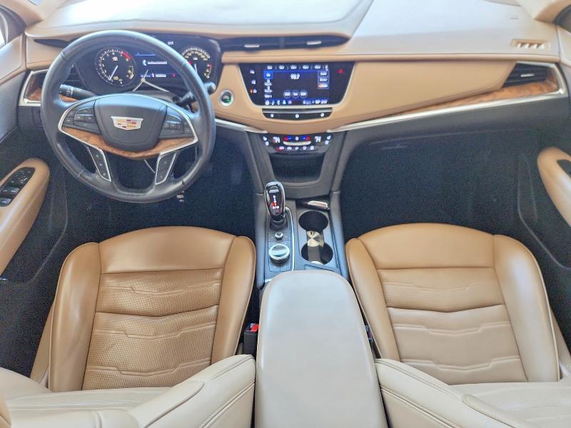 2021 CADILLAC XT5 PLATINUM PREMIUM LUXURY — Фото 8 из 14