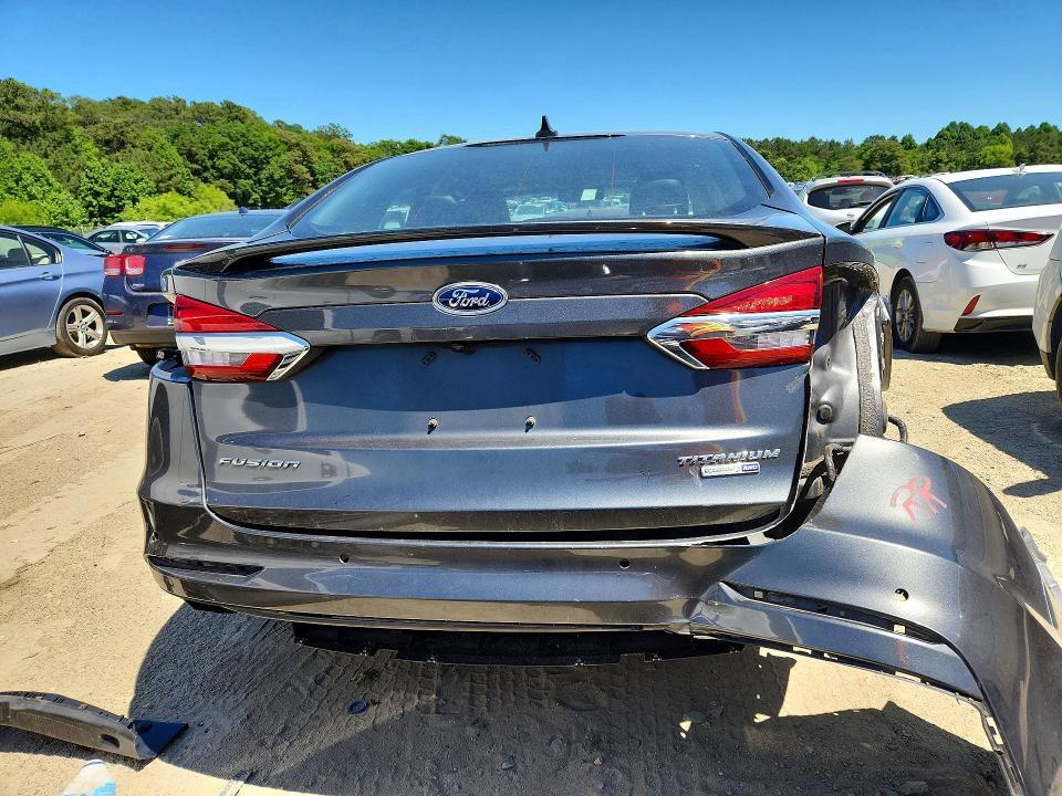 2020 FORD FUSION TITANIUM — Фото 6 из 13