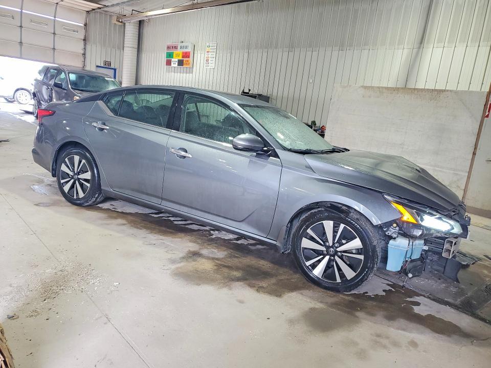 2019 NISSAN ALTIMA SV — Фото 4 из 12