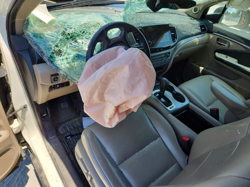 5FNYF6H53KB061030 2019 HONDA PILOT photo no. 8