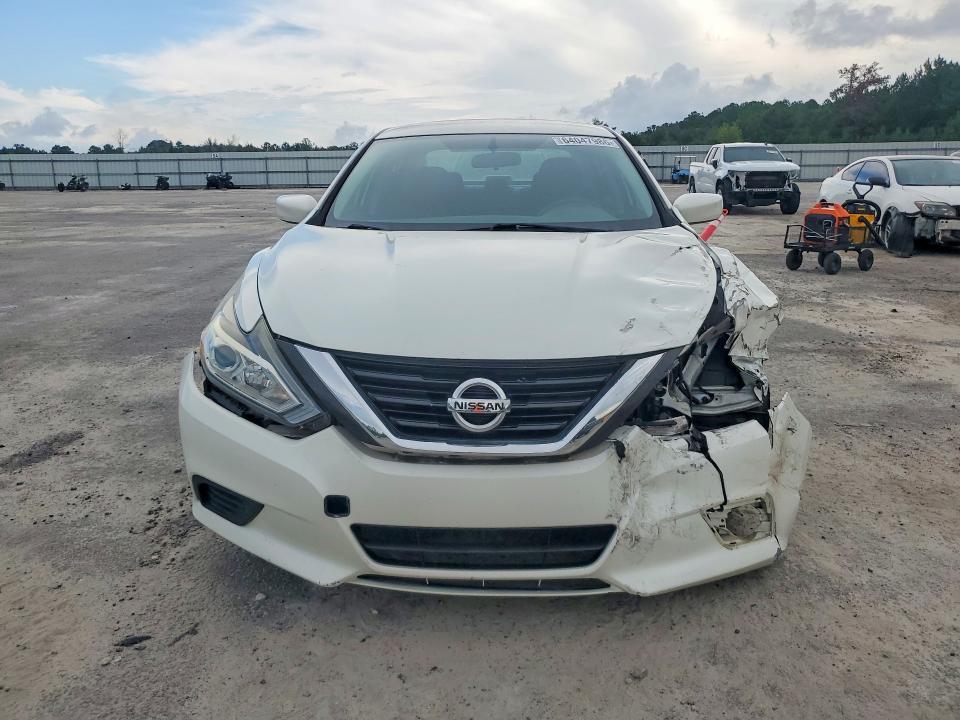 2016 NISSAN ALTIMA 2.5 S — Фото 5 из 12
