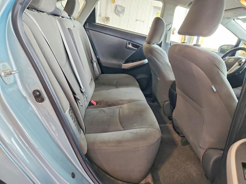 2013 TOYOTA PRIUS TWO — Фото 10 из 12