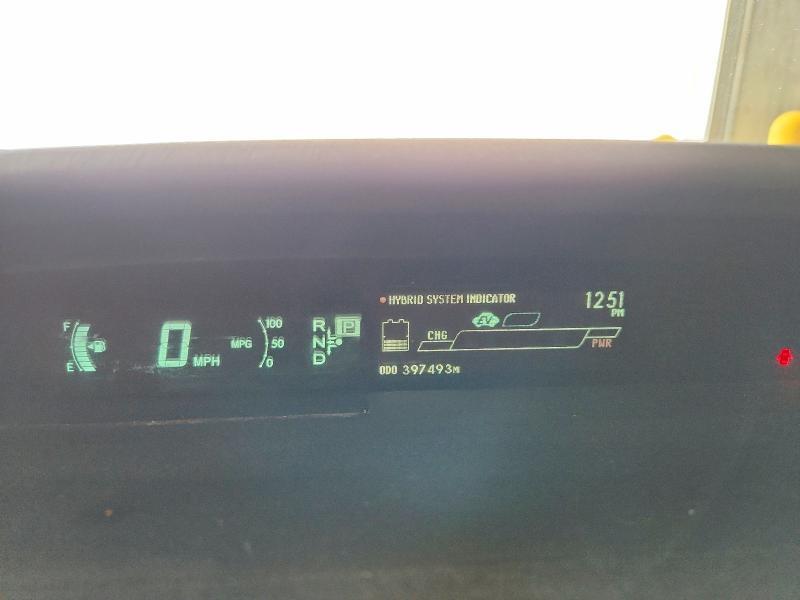 2013 TOYOTA PRIUS TWO — Фото 9 из 12