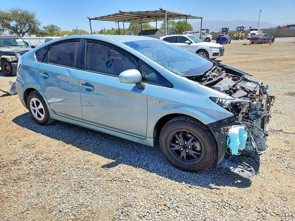 2012 TOYOTA PRIUS TWO — Фото 4 из 13