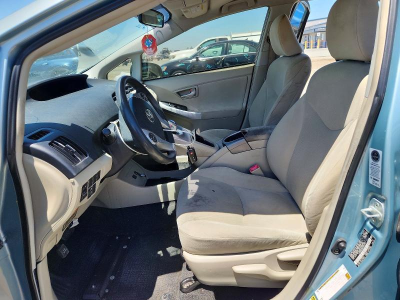 2012 TOYOTA PRIUS TWO — Фото 7 из 13
