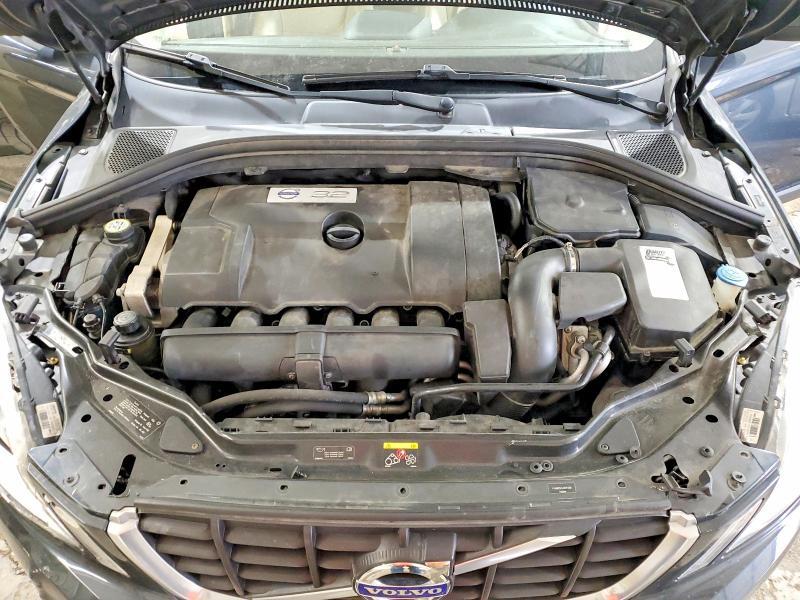 2010 VOLVO XC60 3.2 — Фото 12 из 13