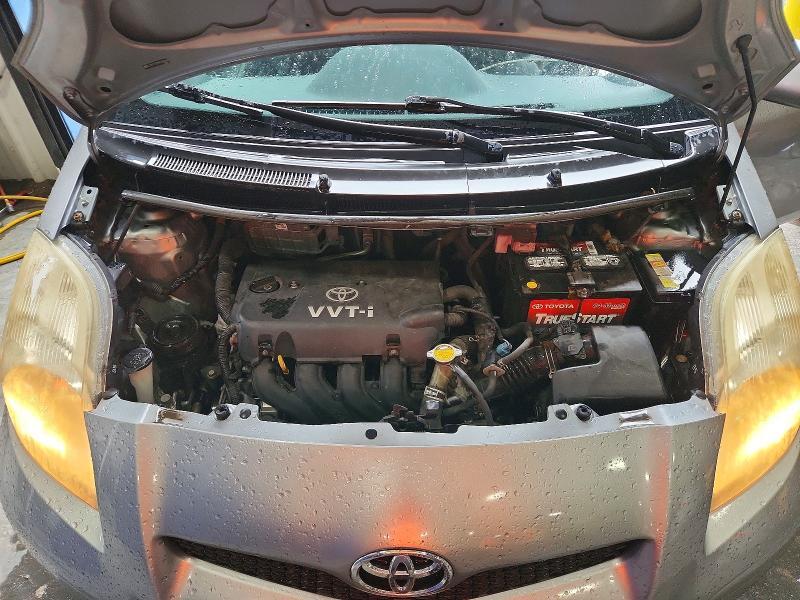 2009 TOYOTA YARIS BASE — Фото 11 из 12