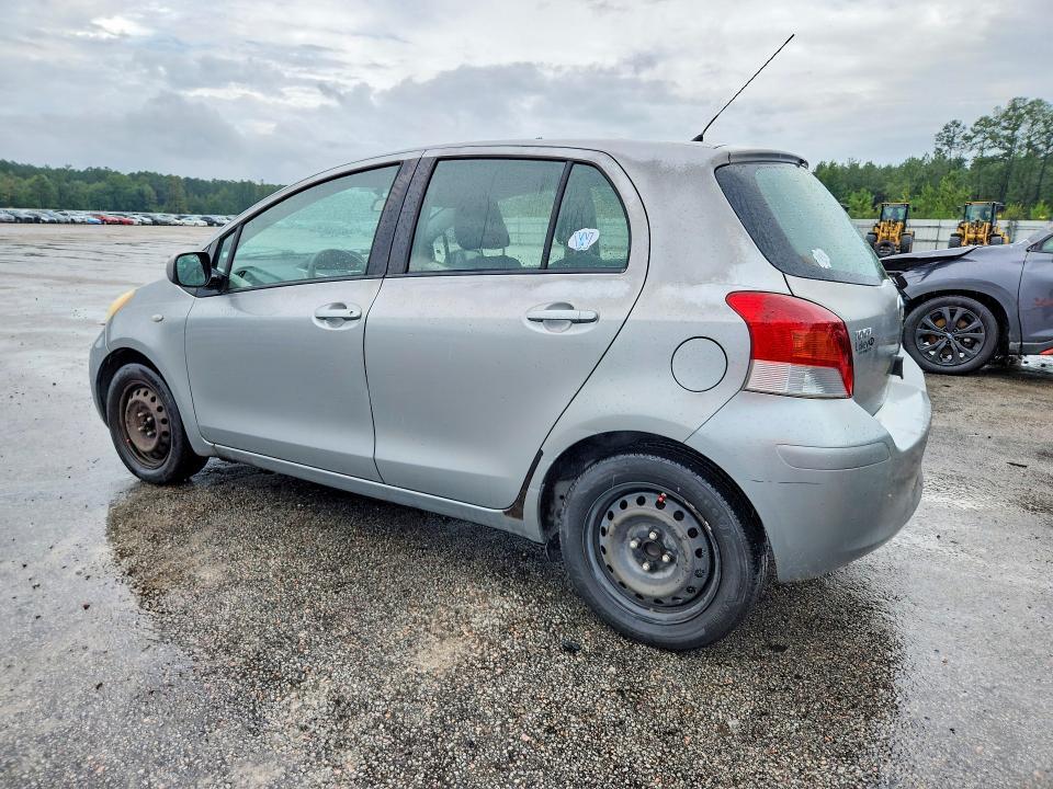 2009 TOYOTA YARIS BASE — Фото 2 из 12