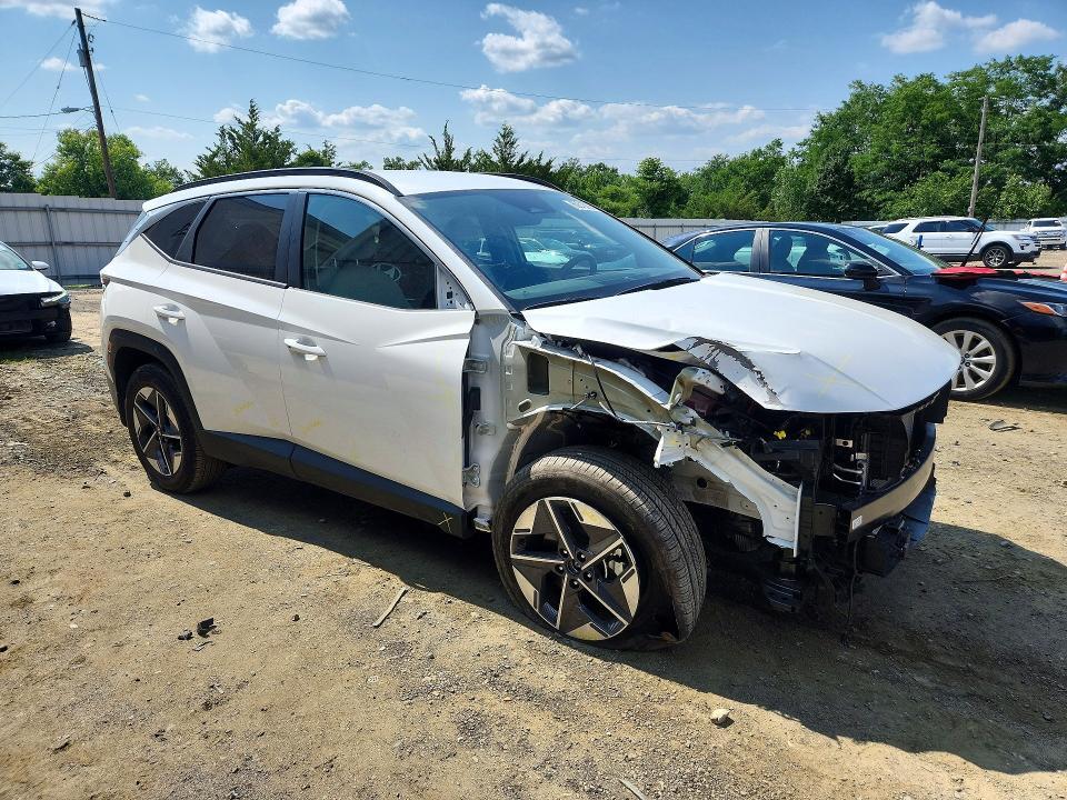 2026 HYUNDAI TUCSON SEL — Фото 4 из 14