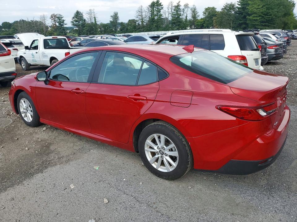 2025 TOYOTA CAMRY LE — Фото 2 из 12