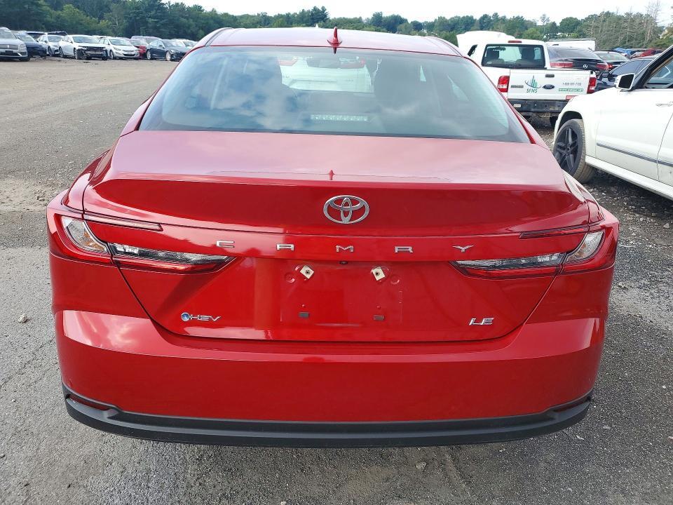 2025 TOYOTA CAMRY LE — Фото 6 из 12