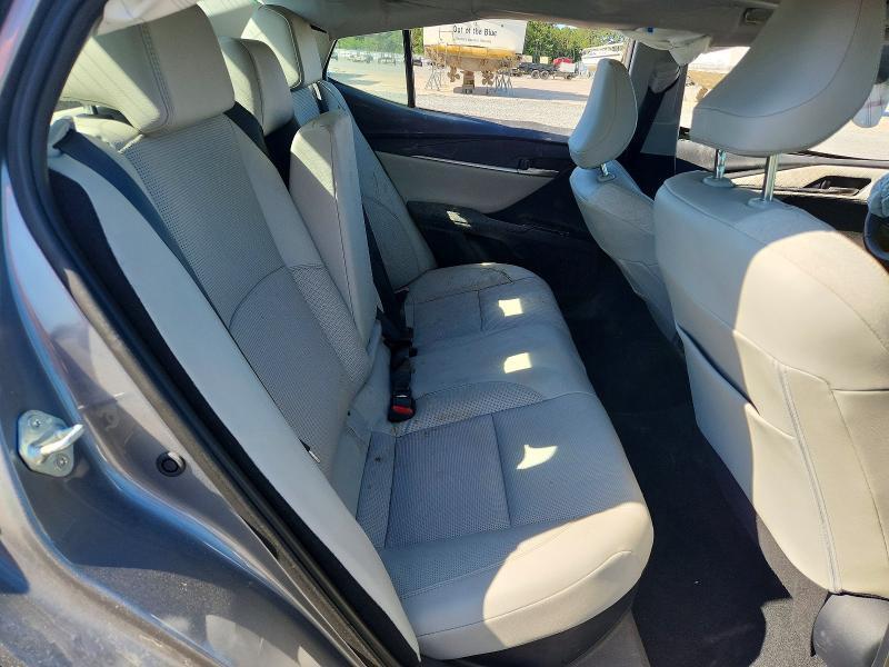 2025 TOYOTA CAMRY XLE — Фото 10 из 12