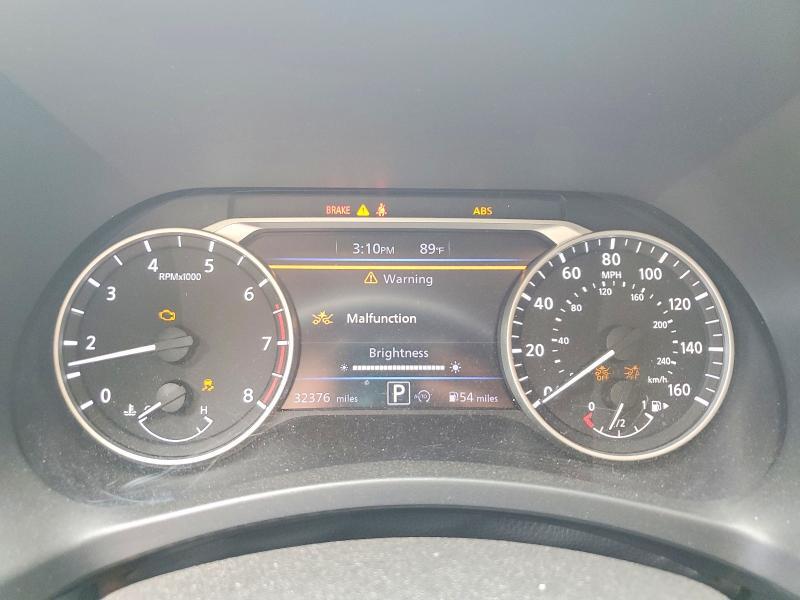 2025 NISSAN SENTRA SR — Фото 9 из 12
