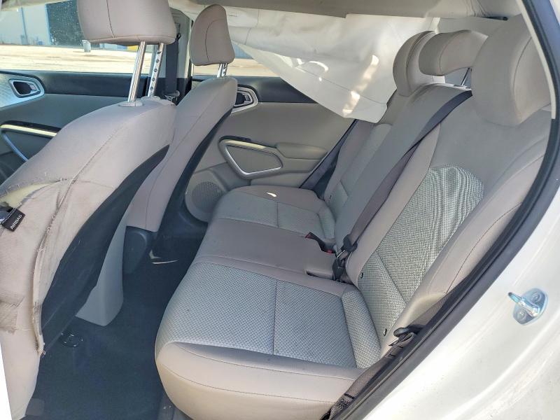 2025 KIA SOUL LX — Фото 11 из 14