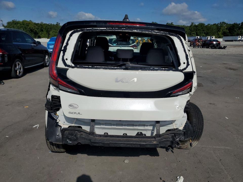 2025 KIA SOUL LX — Фото 6 из 14
