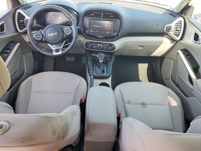 2025 KIA SOUL LX — Фото 8 из 14