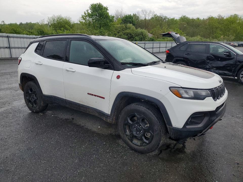 3C4NJDDN2RT595093 2024 JEEP COMPASS photo no. 4