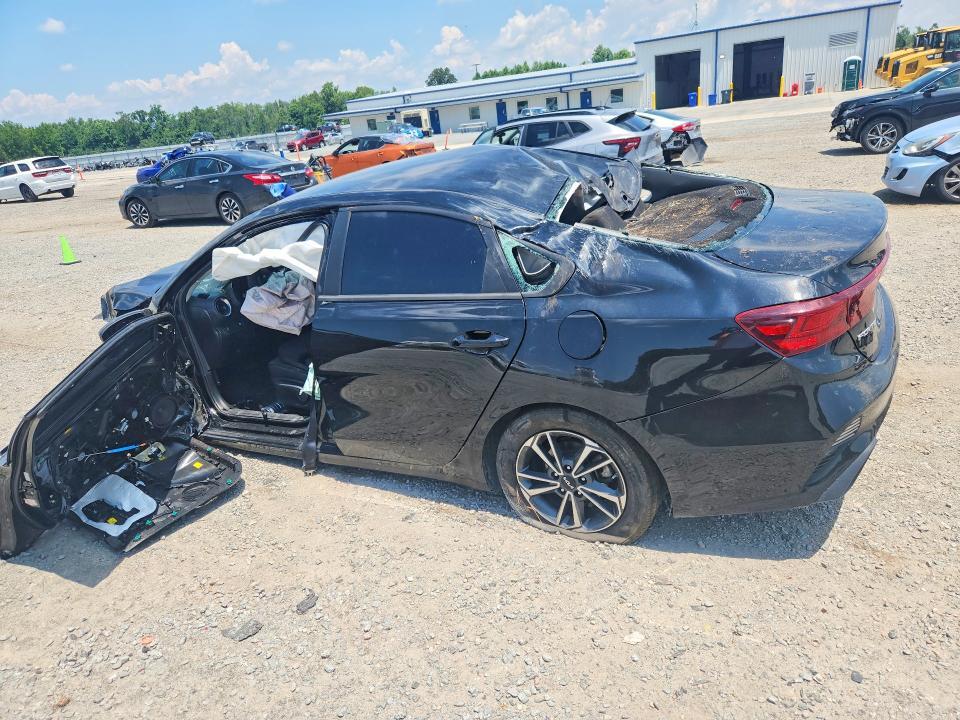 2024 KIA FORTE LXS — Фото 2 из 12