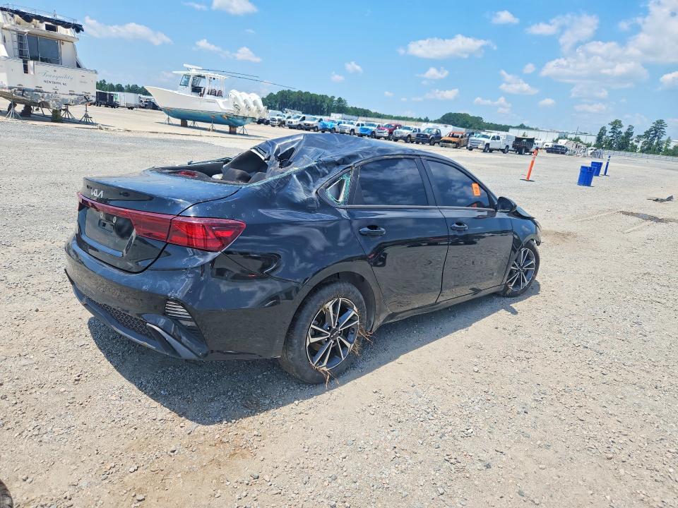 2024 KIA FORTE LXS — Фото 3 из 12