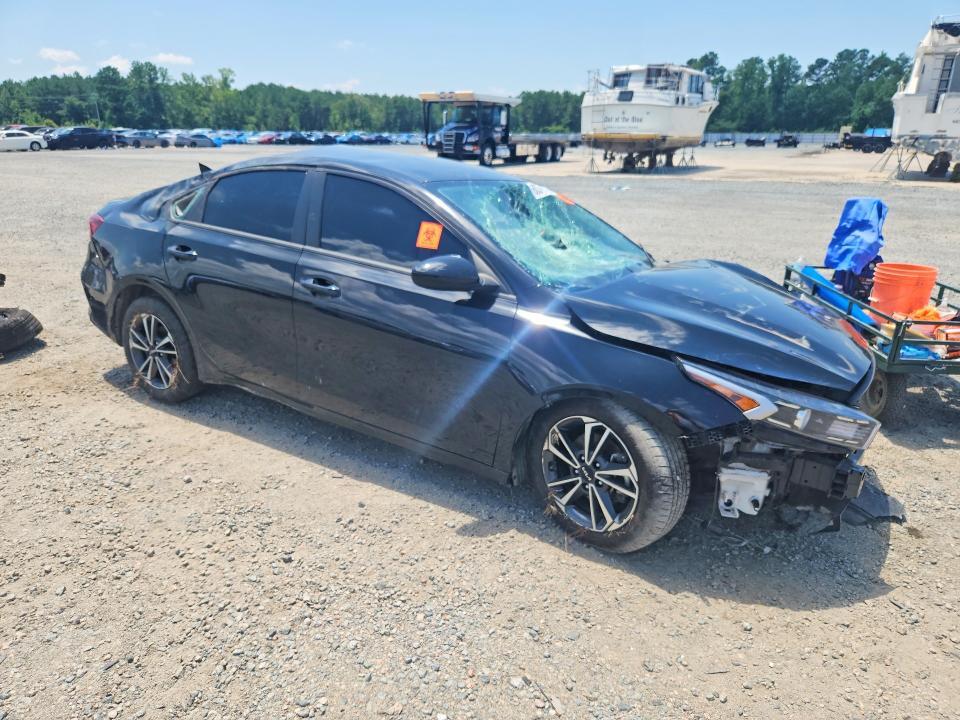 2024 KIA FORTE LXS — Фото 4 из 12