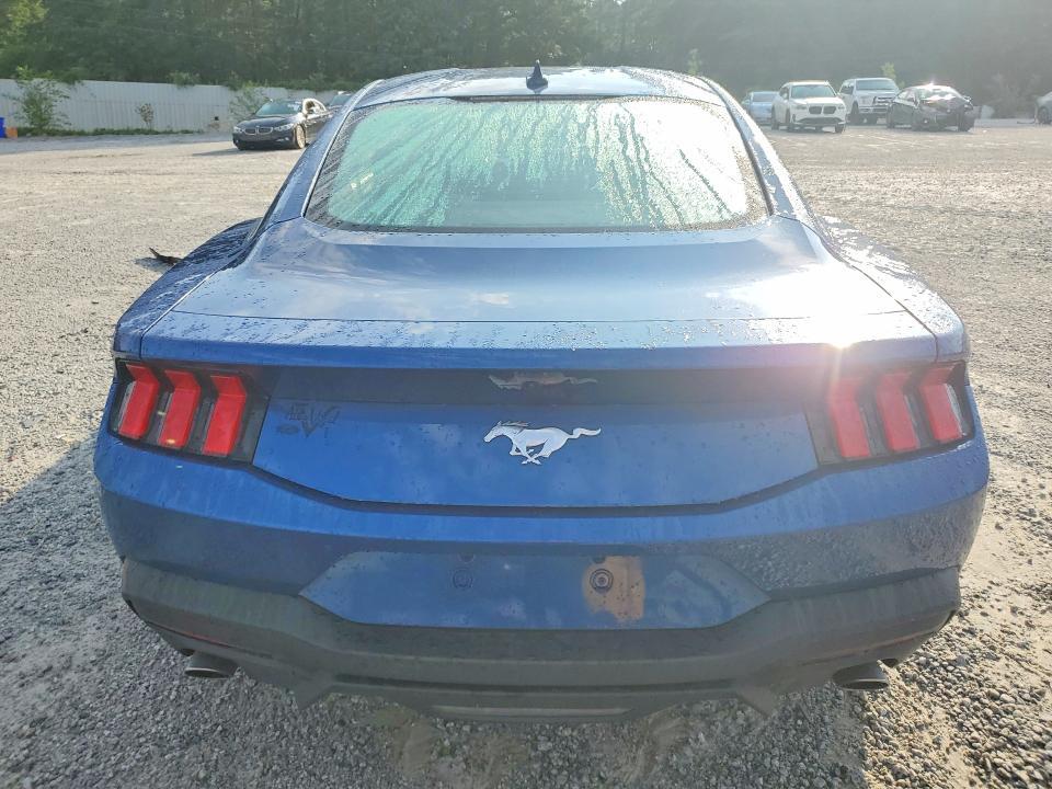 2024 FORD MUSTANG — Фото 6 из 12