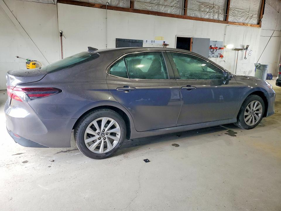 2023 TOYOTA CAMRY LE — Фото 3 из 12