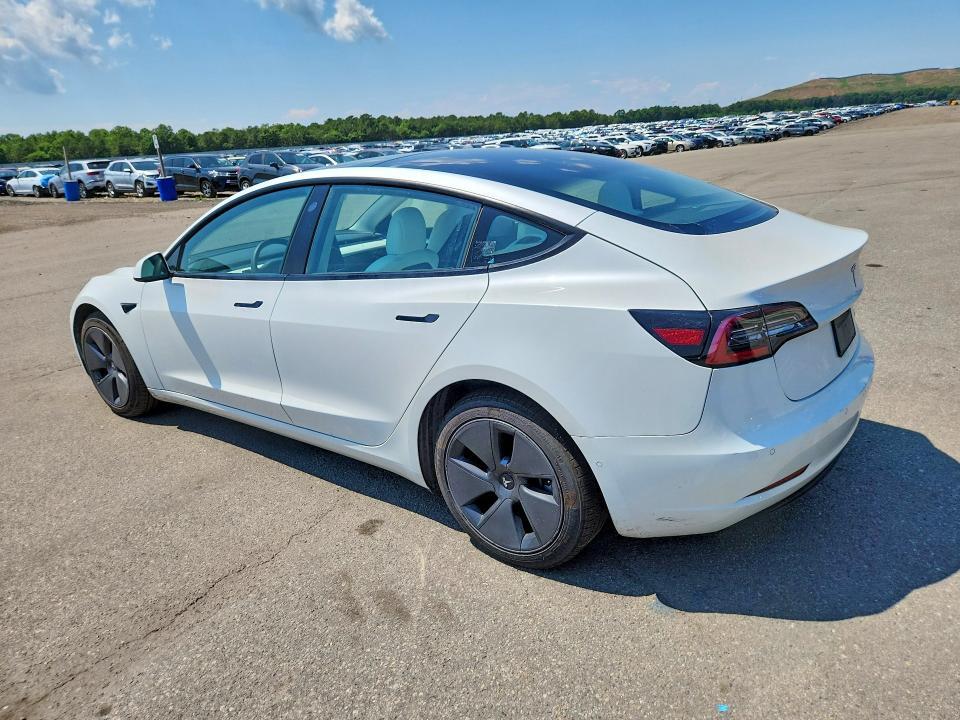 2022 TESLA MODEL 3 — Фото 2 из 12