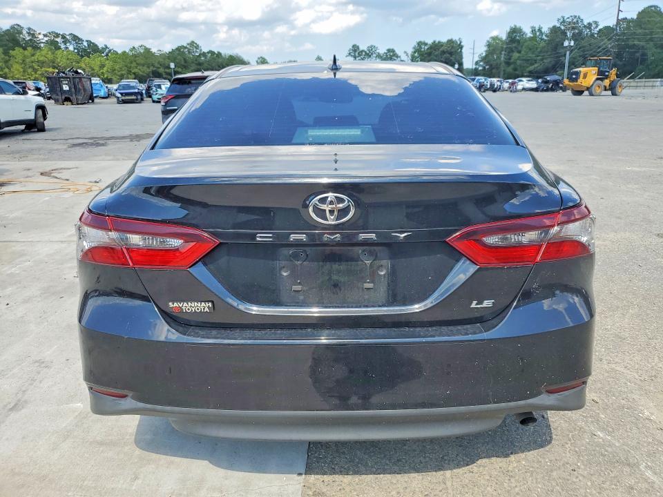 2022 TOYOTA CAMRY LE — Фото 6 из 12